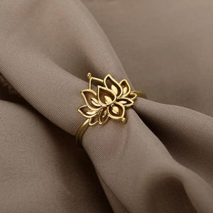 Lotus Ring